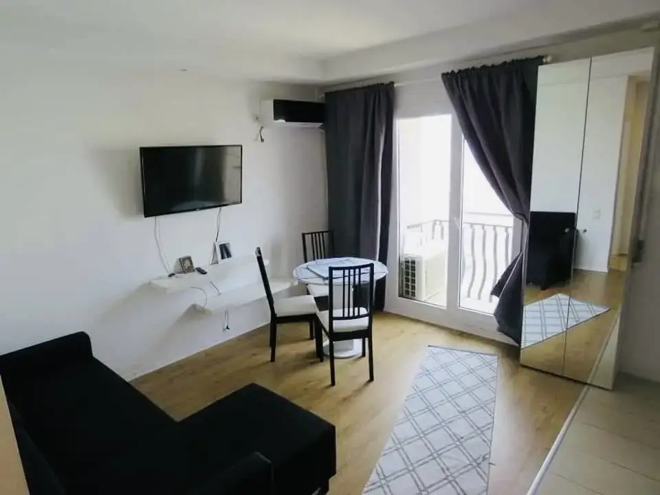 Proprietar-Vanzare Apartament 2 camere Tip Studio in Complex Cosmopolis  img 2